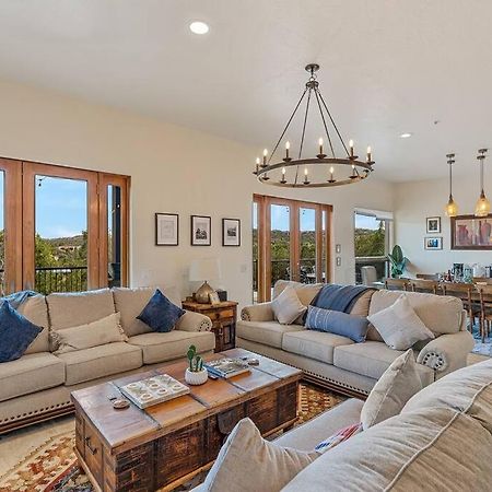 Close To Fresh Creek! Sleeps 12 ~ Amazing Views W/Serene Open Space ~ Hot Tub + Game Room ~ Trails Outside Sedona Exterior photo