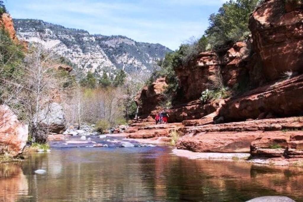 Close To Fresh Creek! Sleeps 12 ~ Amazing Views W/Serene Open Space ~ Hot Tub + Game Room ~ Trails Outside Sedona Exterior photo