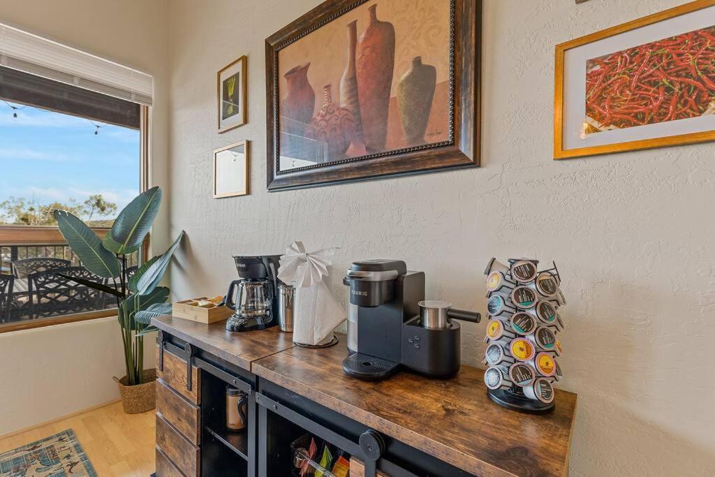 Close To Fresh Creek! Sleeps 12 ~ Amazing Views W/Serene Open Space ~ Hot Tub + Game Room ~ Trails Outside Sedona Exterior photo