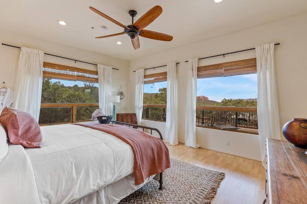 Close To Fresh Creek! Sleeps 12 ~ Amazing Views W/Serene Open Space ~ Hot Tub + Game Room ~ Trails Outside Sedona Exterior photo